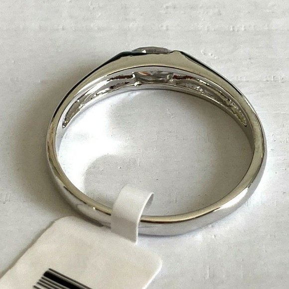 Silver Bezel Set Engagement Ring Size 9 Promise Dainty Cubic Zirconia Plated - Picture 5 of 7